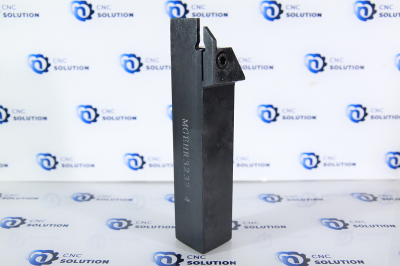 MGEHR3232-4 Резец канавочный (отрезной)